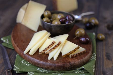  ¿Has Probado la Zarangollo Manchego? Una Explosión de Sabores Frescos y Texturas Cremosas!