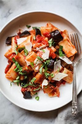  Pasta alla Norma: ¡Una explosión de sabores sicilianos en cada bocado!