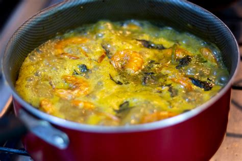  Tacacá! Una sopa fría y refrescante que te transportará a la selva amazónica